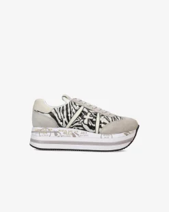 Donna Premiata BETH 6952