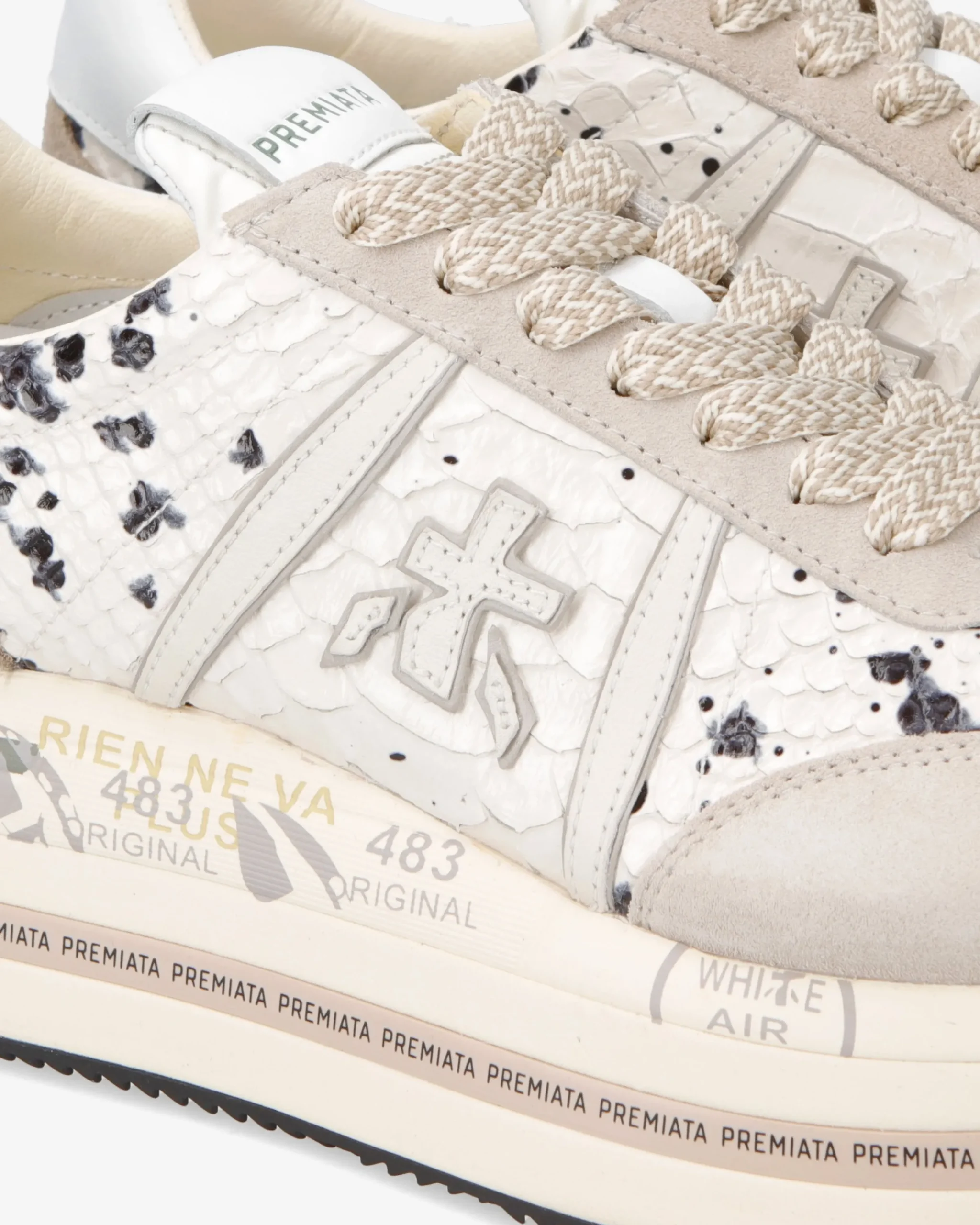 Donna Premiata BETH 6497