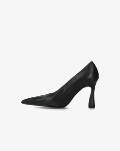Donna Premiata Decollété effetto vintage old nero