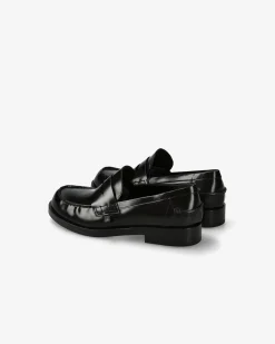 Donna Premiata Mocassini Siria in vitello lucido mousse nero